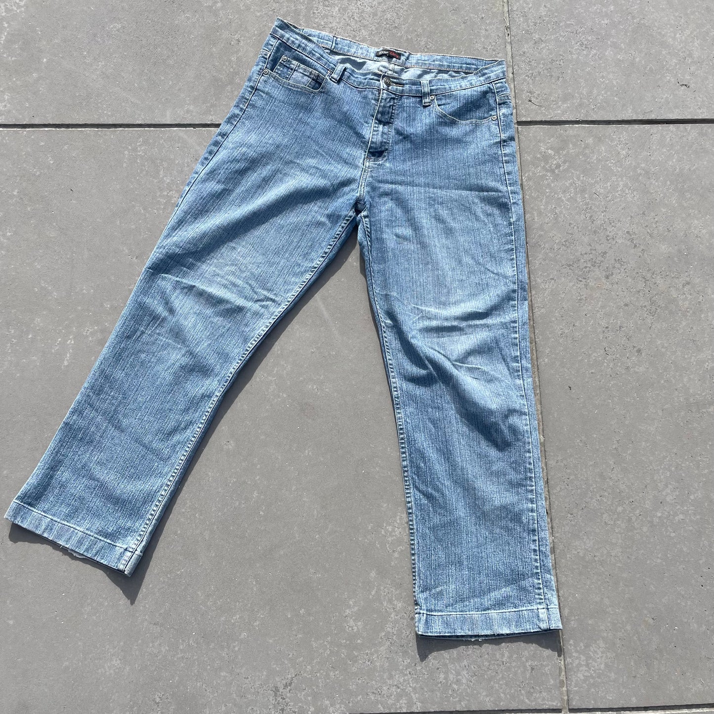 00s Midrise Straight Leg Jeans | Size 12-14